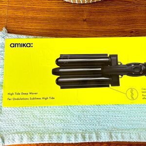 Amika high tide waver